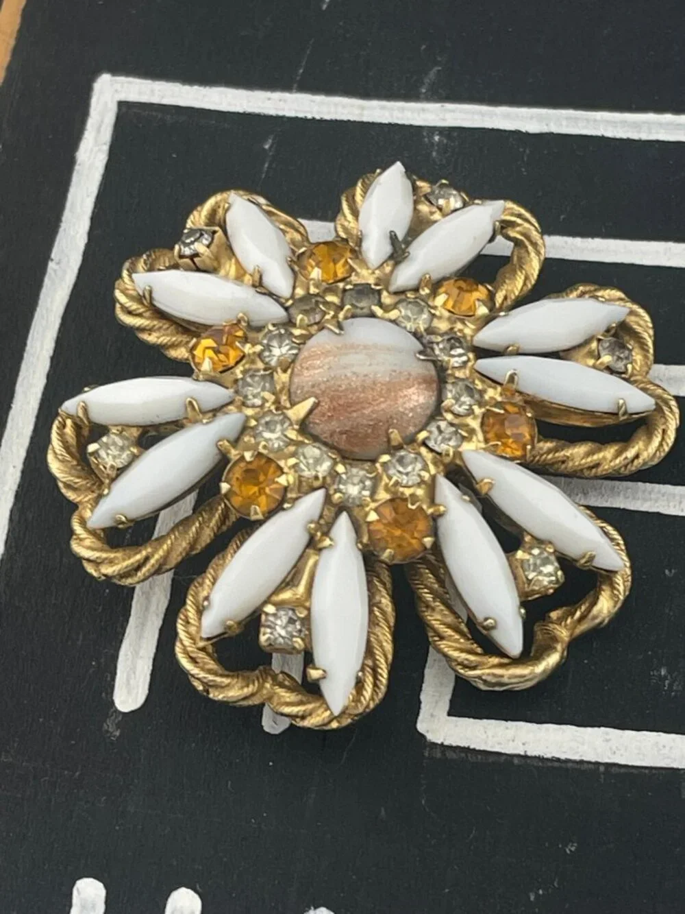 Verified Juliana D&E Brooch Gold Fluss Aventurine Milk Glass Topaz Rhinestone